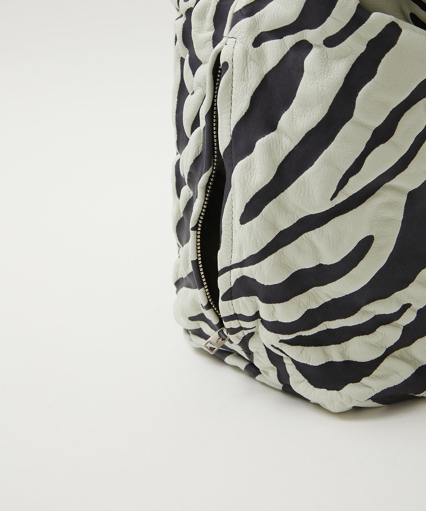 CALDO-YUZEN ROLLTOP BAG